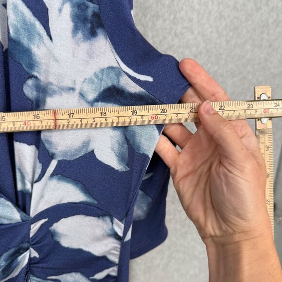 Soft Surroundings Hyannis Faux Wrap Midi Dress Size L Petite Blue Floral Stretch - Picture 12 of 13